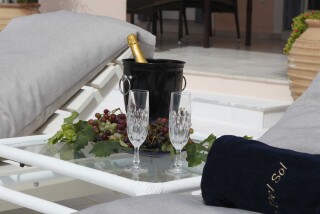 accommodation casa del sol villa champagne