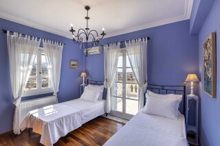 syros villa casa del sol room with single beds